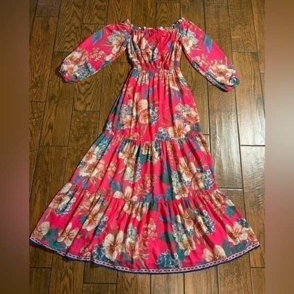 Giddy Up Glamor Pink Floral Flowey Dress. Medium-Long. - Picture 15 of 15